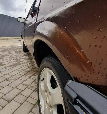 Коричневий Фольксваген Пассат, об'ємом двигуна 1.6 л та пробігом 480 тис. км за 1800 $, фото 12 на Automoto.ua