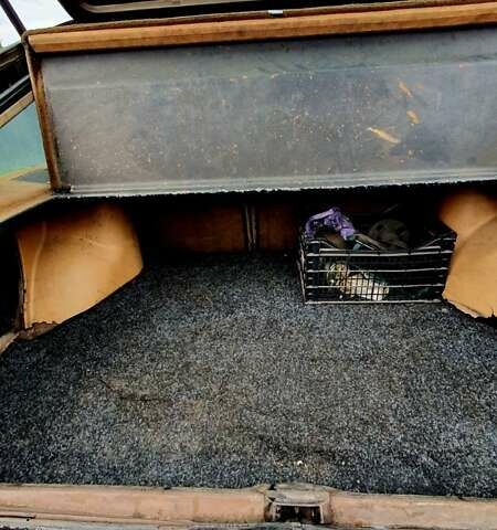 Коричневий Фольксваген Пассат, об'ємом двигуна 1.6 л та пробігом 480 тис. км за 1800 $, фото 26 на Automoto.ua