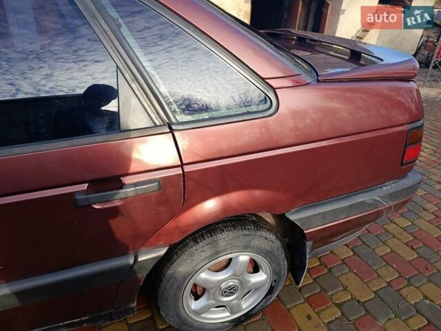 Коричневый Фольксваген Пассат, объемом двигателя 1.8 л и пробегом 328 тыс. км за 1700 $, фото 9 на Automoto.ua