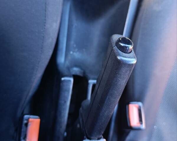 Коричневый Фольксваген Пассат, объемом двигателя 1.8 л и пробегом 328 тыс. км за 1700 $, фото 25 на Automoto.ua