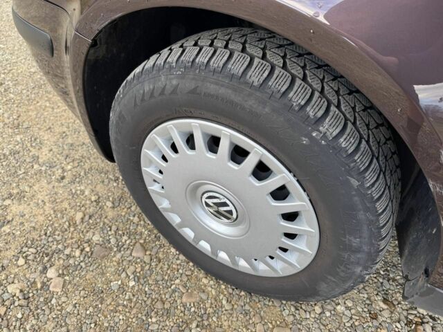 Коричневый Фольксваген Пассат, объемом двигателя 1.6 л и пробегом 138 тыс. км за 5100 $, фото 22 на Automoto.ua