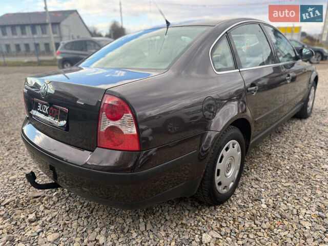 Фольксваген Пассат 2004 в Коломые на Automoto.ua Коричневый Фольксваген Пассат, объемом двигателя 1.6 л и пробегом 138 тыс. км за 5999 $, фото 9 на Automoto.ua