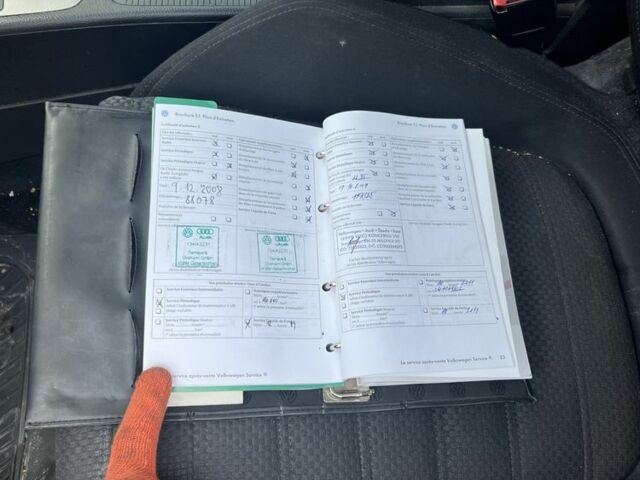 Коричневый Фольксваген Пассат, объемом двигателя 0 л и пробегом 280 тыс. км за 1750 $, фото 5 на Automoto.ua