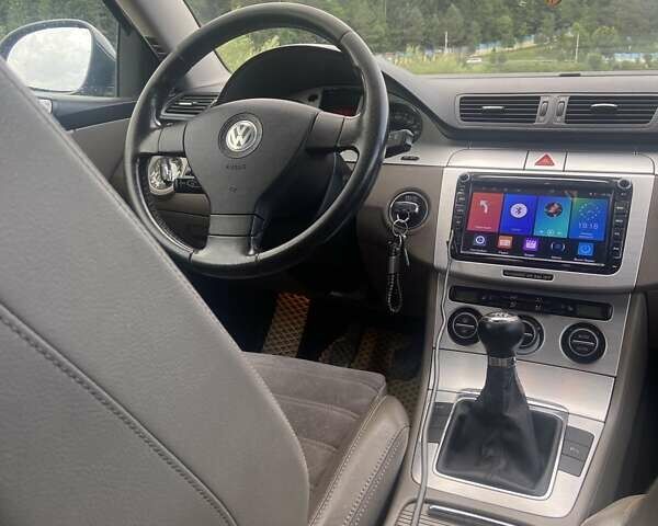 Коричневый Фольксваген Пассат, объемом двигателя 1.98 л и пробегом 240 тыс. км за 6100 $, фото 11 на Automoto.ua