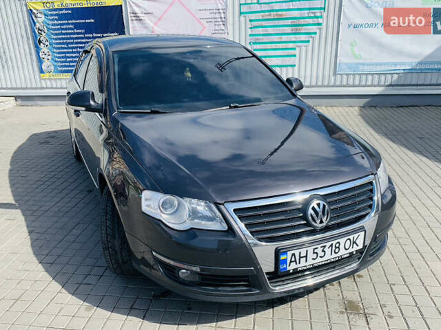 Коричневый Фольксваген Пассат, объемом двигателя 1.6 л и пробегом 180 тыс. км за 5900 $, фото 7 на Automoto.ua