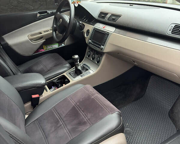 Коричневый Фольксваген Пассат, объемом двигателя 1.97 л и пробегом 285 тыс. км за 6500 $, фото 7 на Automoto.ua