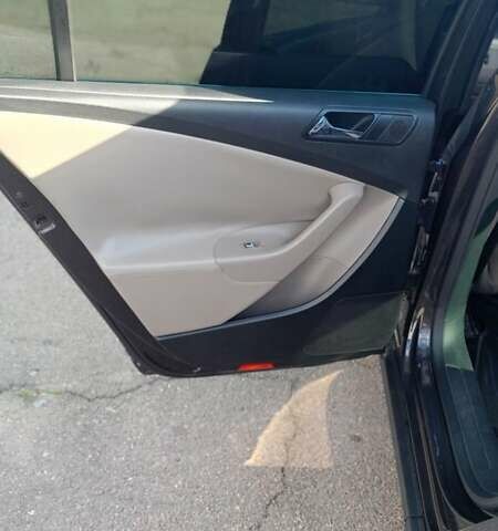 Коричневий Фольксваген Пассат, об'ємом двигуна 1.98 л та пробігом 205 тис. км за 5900 $, фото 9 на Automoto.ua