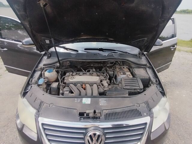 Коричневый Фольксваген Пассат, объемом двигателя 2 л и пробегом 340 тыс. км за 6000 $, фото 7 на Automoto.ua