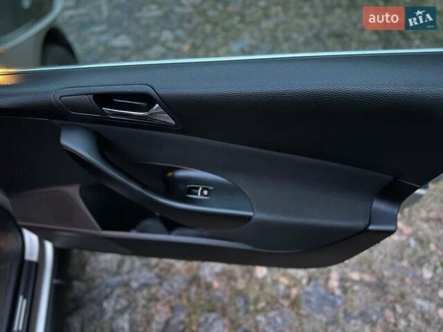 Коричневый Фольксваген Пассат, объемом двигателя 1.98 л и пробегом 338 тыс. км за 5499 $, фото 14 на Automoto.ua