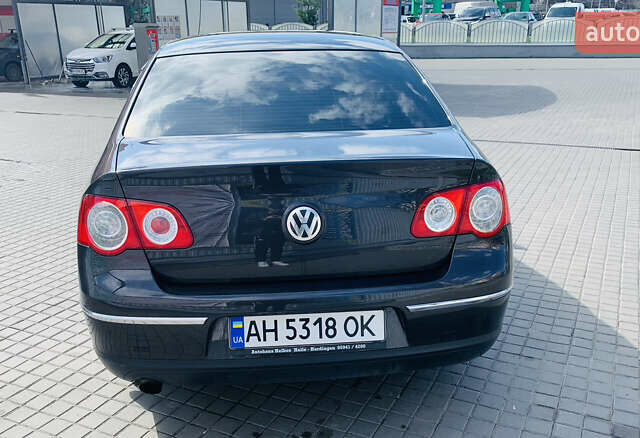 Коричневый Фольксваген Пассат, объемом двигателя 1.6 л и пробегом 180 тыс. км за 5900 $, фото 12 на Automoto.ua