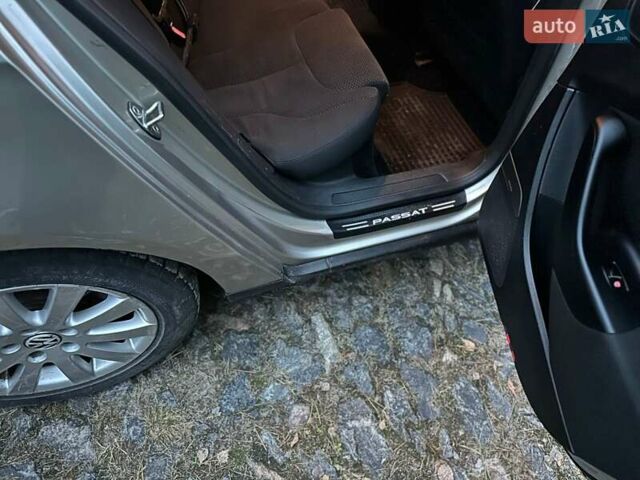Коричневый Фольксваген Пассат, объемом двигателя 1.98 л и пробегом 338 тыс. км за 5499 $, фото 22 на Automoto.ua