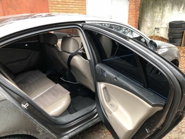 Коричневый Фольксваген Пассат, объемом двигателя 1.9 л и пробегом 196 тыс. км за 5200 $, фото 6 на Automoto.ua