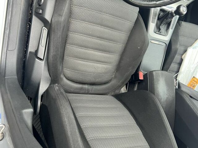 Коричневый Фольксваген Пассат, объемом двигателя 0 л и пробегом 280 тыс. км за 1750 $, фото 4 на Automoto.ua