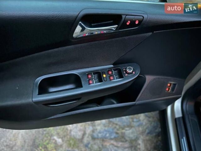 Коричневый Фольксваген Пассат, объемом двигателя 1.98 л и пробегом 338 тыс. км за 5499 $, фото 12 на Automoto.ua