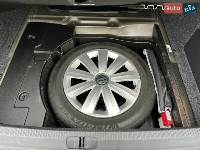 Коричневий Фольксваген Пассат, об'ємом двигуна 1.6 л та пробігом 270 тис. км за 6200 $, фото 34 на Automoto.ua