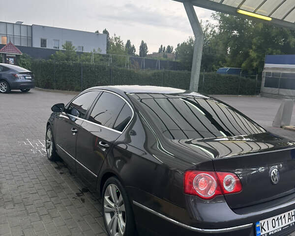 Коричневий Фольксваген Пассат, об'ємом двигуна 1.97 л та пробігом 227 тис. км за 7990 $, фото 5 на Automoto.ua