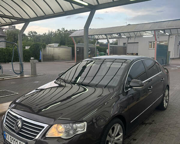 Коричневий Фольксваген Пассат, об'ємом двигуна 1.97 л та пробігом 227 тис. км за 7990 $, фото 4 на Automoto.ua