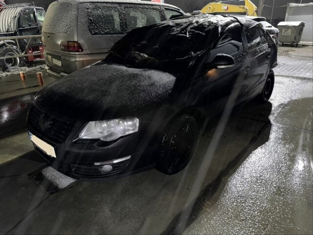 Коричневый Фольксваген Пассат, объемом двигателя 2 л и пробегом 320 тыс. км за 2000 $, фото 1 на Automoto.ua