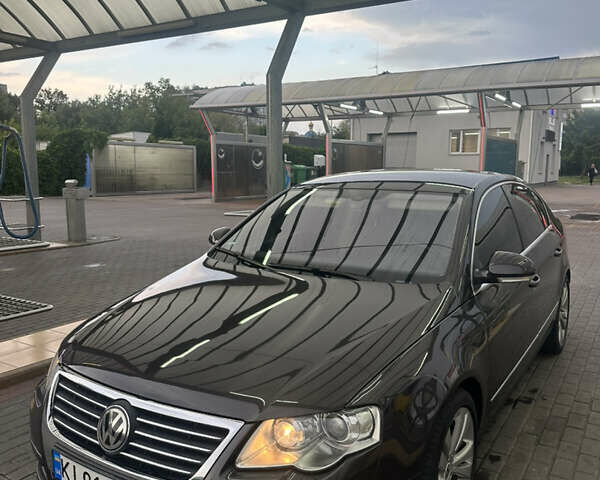 Коричневий Фольксваген Пассат, об'ємом двигуна 1.97 л та пробігом 227 тис. км за 7990 $, фото 3 на Automoto.ua