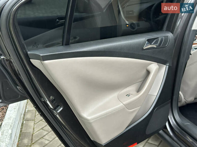 Коричневий Фольксваген Пассат, об'ємом двигуна 1.6 л та пробігом 270 тис. км за 6200 $, фото 20 на Automoto.ua