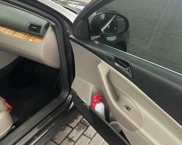 Коричневий Фольксваген Пассат, об'ємом двигуна 1.97 л та пробігом 227 тис. км за 7990 $, фото 19 на Automoto.ua