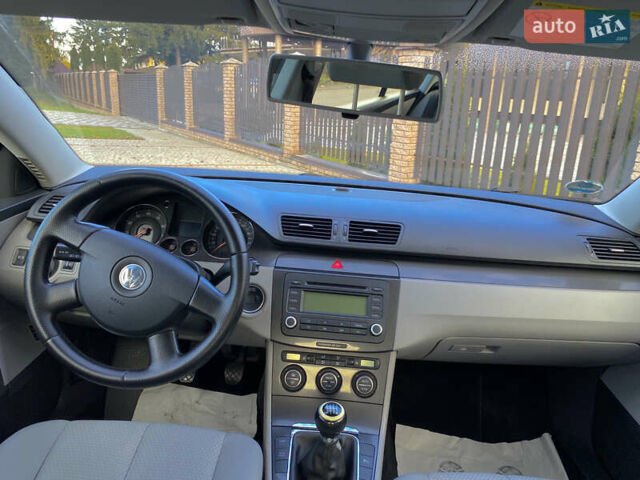 Коричневый Фольксваген Пассат, объемом двигателя 1.6 л и пробегом 178 тыс. км за 6300 $, фото 7 на Automoto.ua