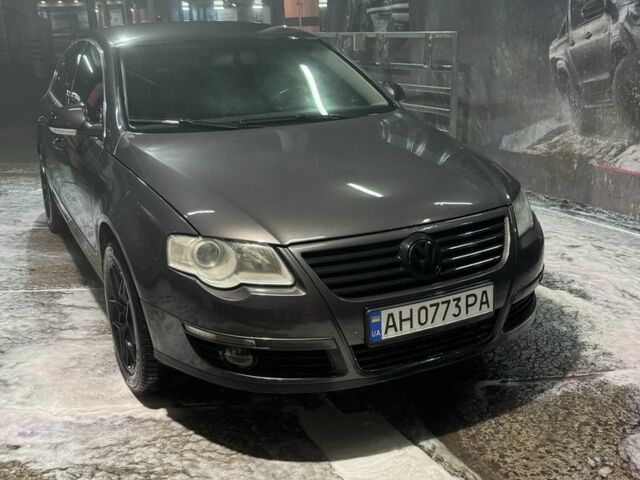Фольксваген Пассат 2007 у Краматорске на Automoto.ua Коричневий Фольксваген Пассат, об'ємом двигуна 2 л та пробігом 321 тис. км за 5500 $, фото 5 на Automoto.ua