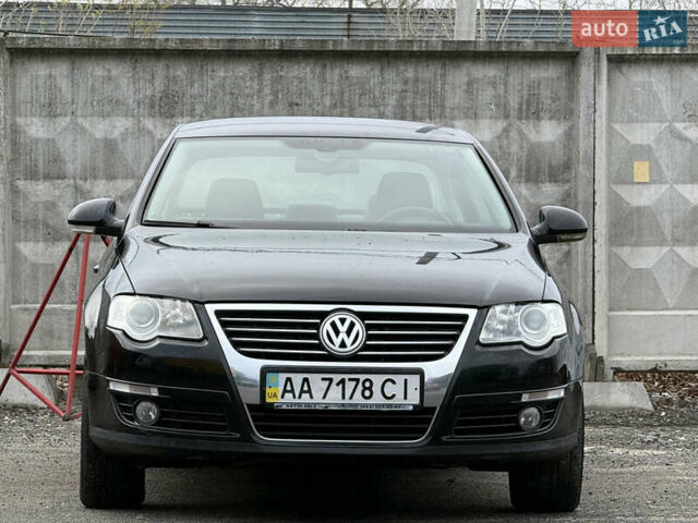 Коричневый Фольксваген Пассат, объемом двигателя 2 л и пробегом 164 тыс. км за 5200 $, фото 1 на Automoto.ua