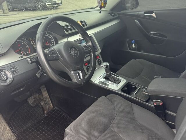 Коричневий Фольксваген Пассат, об'ємом двигуна 2 л та пробігом 193 тис. км за 5600 $, фото 3 на Automoto.ua