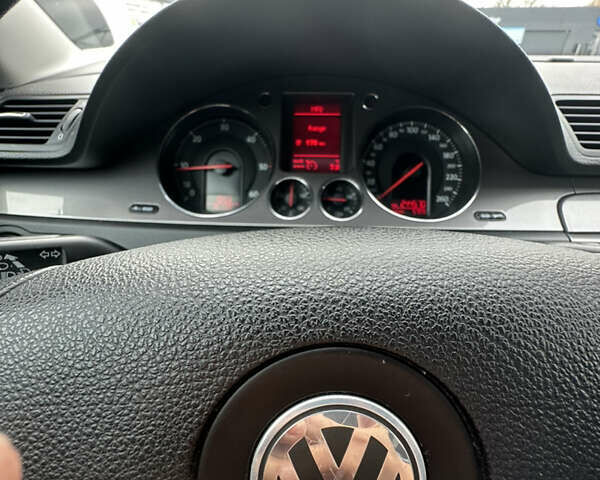 Коричневий Фольксваген Пассат, об'ємом двигуна 1.97 л та пробігом 244 тис. км за 8450 $, фото 95 на Automoto.ua