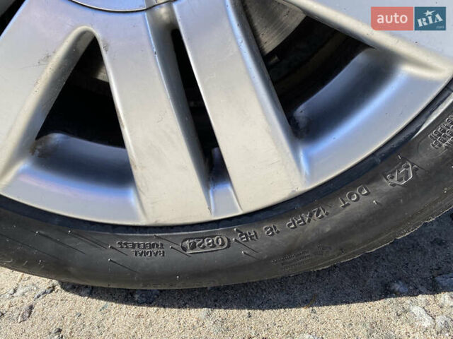 Коричневый Фольксваген Пассат, объемом двигателя 1.8 л и пробегом 210 тыс. км за 7200 $, фото 61 на Automoto.ua