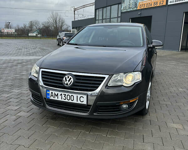 Коричневий Фольксваген Пассат, об'ємом двигуна 1.97 л та пробігом 244 тис. км за 8450 $, фото 3 на Automoto.ua