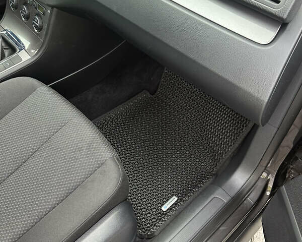 Коричневий Фольксваген Пассат, об'ємом двигуна 1.97 л та пробігом 244 тис. км за 8450 $, фото 26 на Automoto.ua