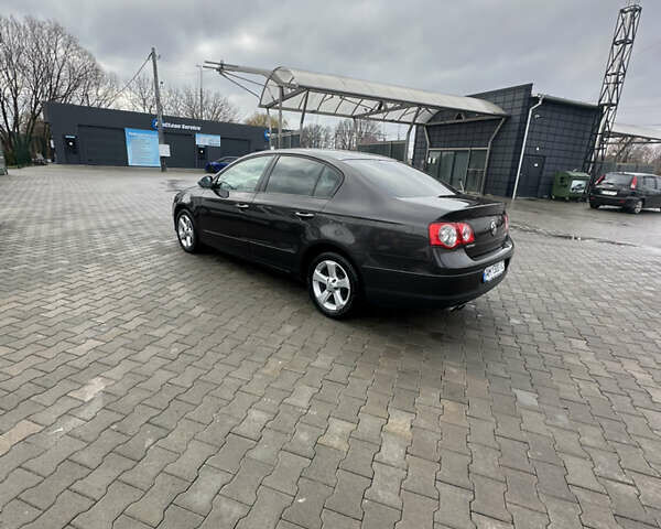 Коричневий Фольксваген Пассат, об'ємом двигуна 1.97 л та пробігом 244 тис. км за 8450 $, фото 87 на Automoto.ua