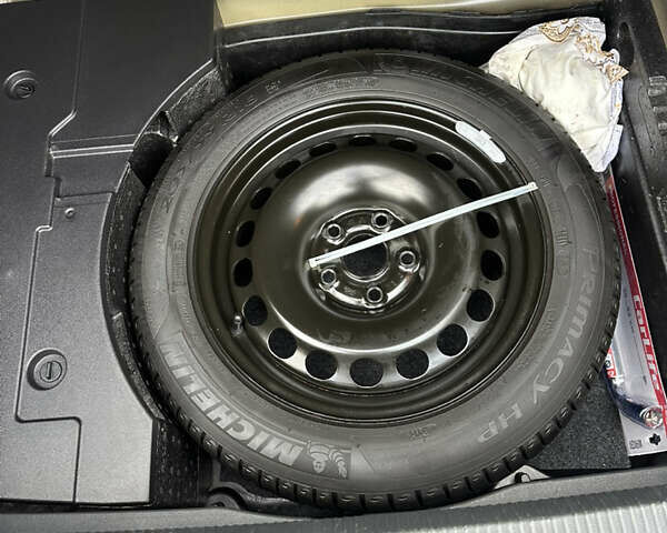 Коричневий Фольксваген Пассат, об'ємом двигуна 1.97 л та пробігом 244 тис. км за 8450 $, фото 36 на Automoto.ua