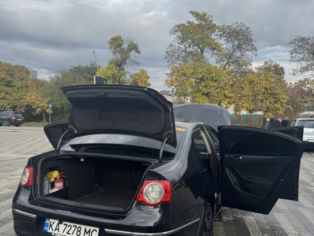 Коричневий Фольксваген Пассат, об'ємом двигуна 2 л та пробігом 193 тис. км за 5600 $, фото 6 на Automoto.ua