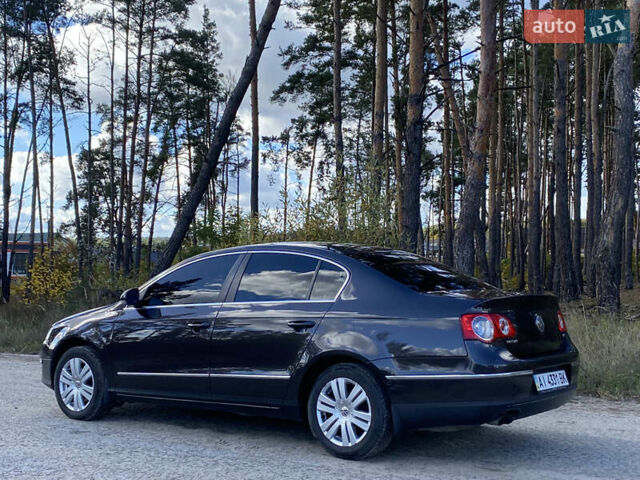 Коричневый Фольксваген Пассат, объемом двигателя 1.8 л и пробегом 210 тыс. км за 7200 $, фото 2 на Automoto.ua