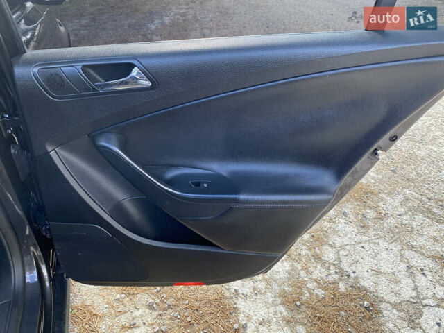 Коричневый Фольксваген Пассат, объемом двигателя 1.8 л и пробегом 210 тыс. км за 7200 $, фото 39 на Automoto.ua