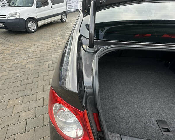 Коричневий Фольксваген Пассат, об'ємом двигуна 1.97 л та пробігом 244 тис. км за 8450 $, фото 80 на Automoto.ua