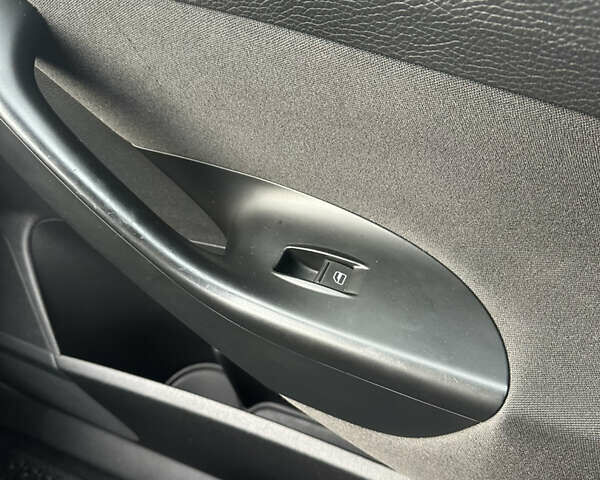 Коричневий Фольксваген Пассат, об'ємом двигуна 1.97 л та пробігом 244 тис. км за 8450 $, фото 51 на Automoto.ua