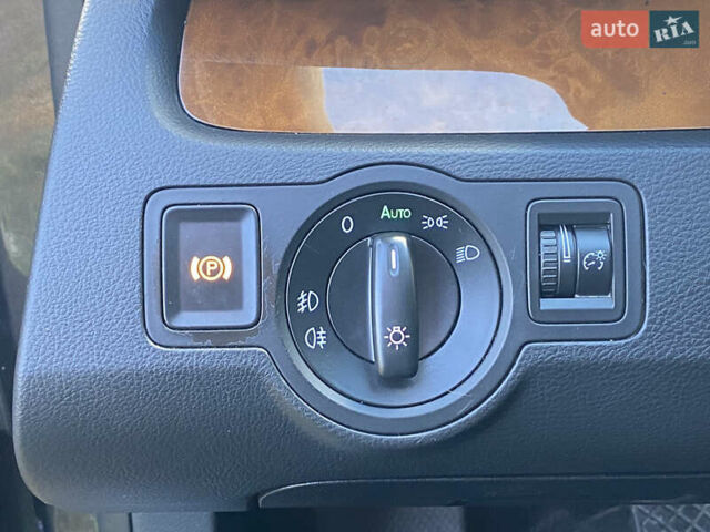 Коричневый Фольксваген Пассат, объемом двигателя 1.8 л и пробегом 210 тыс. км за 7200 $, фото 26 на Automoto.ua