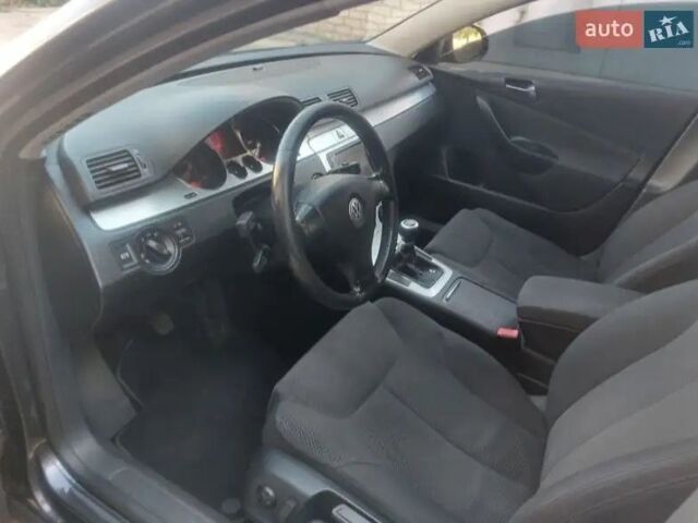 Коричневый Фольксваген Пассат, объемом двигателя 1.97 л и пробегом 0 тыс. км за 7500 $, фото 1 на Automoto.ua