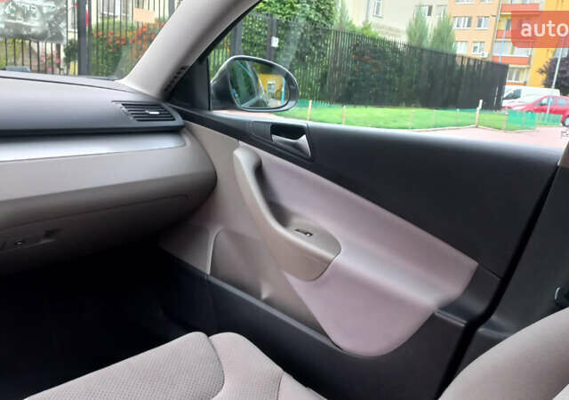 Коричневый Фольксваген Пассат, объемом двигателя 1.98 л и пробегом 308 тыс. км за 6900 $, фото 3 на Automoto.ua