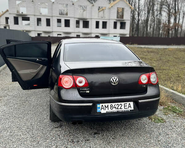 Коричневий Фольксваген Пассат, об'ємом двигуна 1.8 л та пробігом 245 тис. км за 8100 $, фото 15 на Automoto.ua