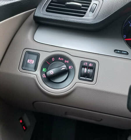 Коричневый Фольксваген Пассат, объемом двигателя 1.98 л и пробегом 308 тыс. км за 6900 $, фото 6 на Automoto.ua