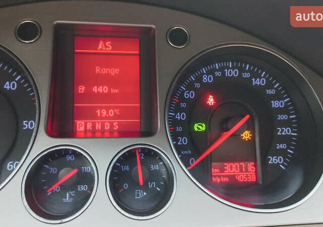 Коричневый Фольксваген Пассат, объемом двигателя 1.98 л и пробегом 308 тыс. км за 6900 $, фото 9 на Automoto.ua