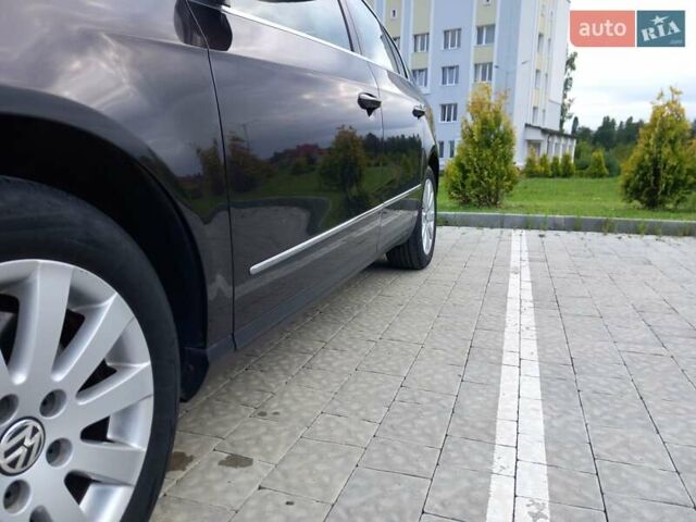 Коричневый Фольксваген Пассат, объемом двигателя 1.8 л и пробегом 238 тыс. км за 6850 $, фото 42 на Automoto.ua