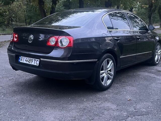 Коричневый Фольксваген Пассат, объемом двигателя 2 л и пробегом 157 тыс. км за 8500 $, фото 3 на Automoto.ua