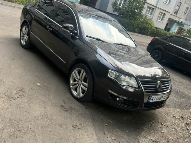 Коричневый Фольксваген Пассат, объемом двигателя 2 л и пробегом 157 тыс. км за 8500 $, фото 6 на Automoto.ua