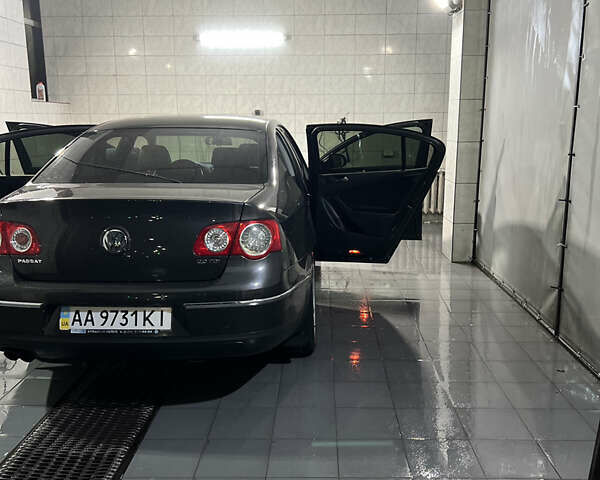 Коричневый Фольксваген Пассат, объемом двигателя 1.97 л и пробегом 200 тыс. км за 8000 $, фото 5 на Automoto.ua